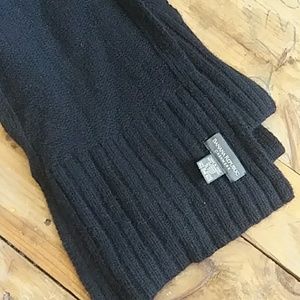 Cashmere scarf